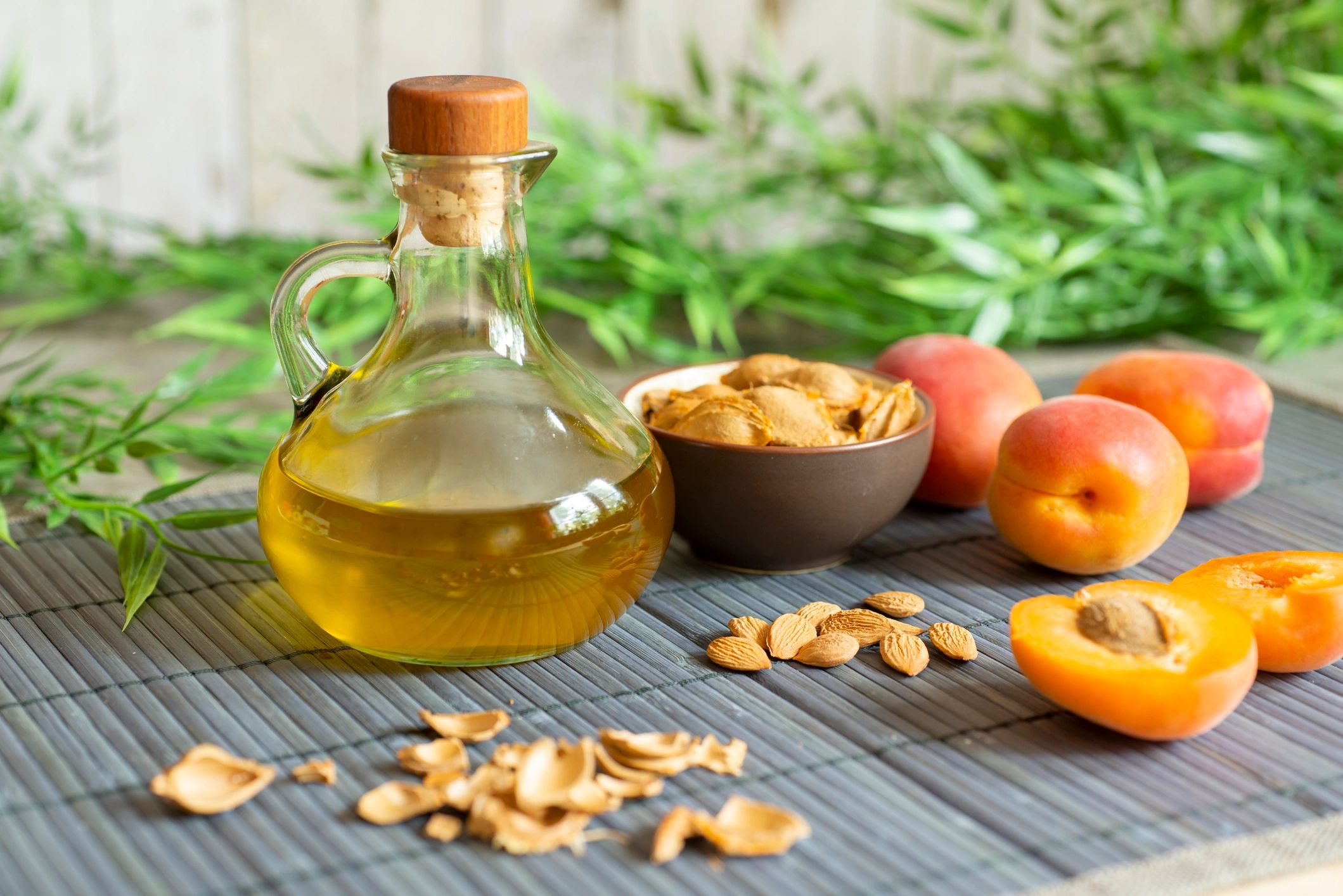 Apricot kernel oil - apricot kernels with vitamin 17